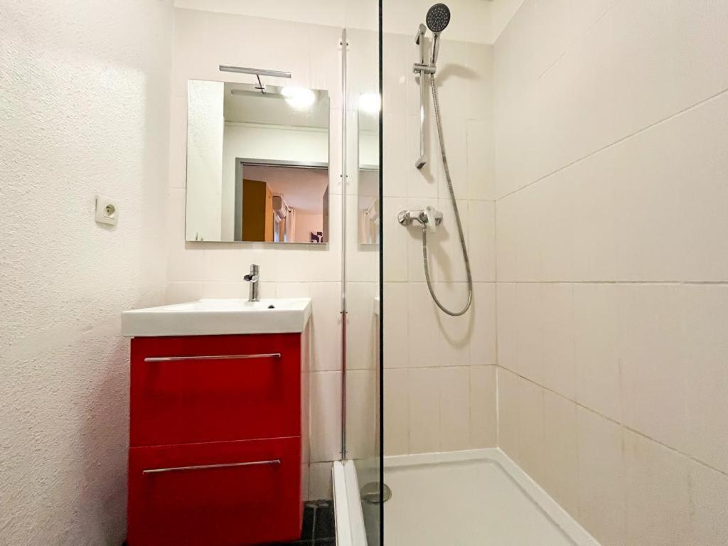 Suite Cobalt Villeurbanne Exterior photo